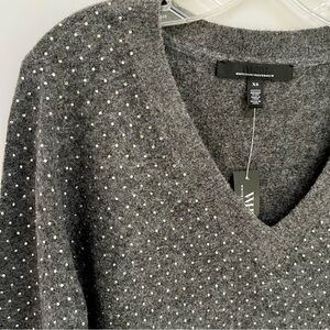 White House Black Market
Charcoal V-Neck Sweater with Sparkly Embellishments XS